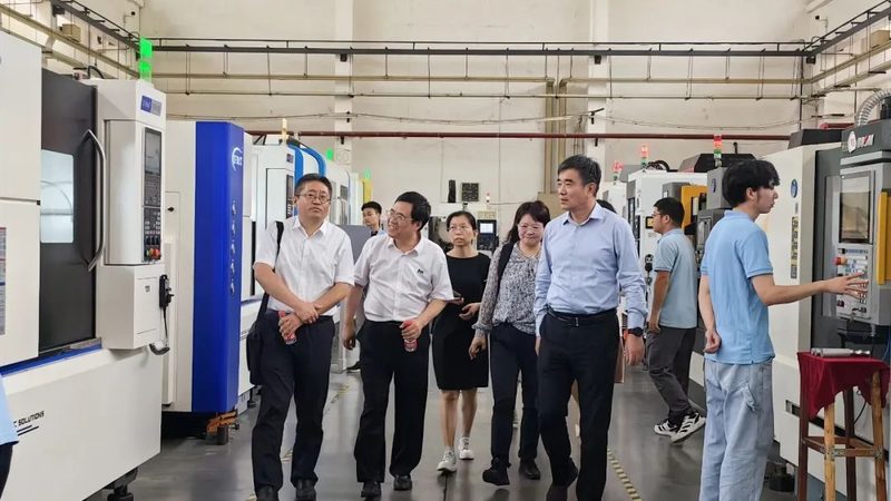 机器人集成安装资质要求：企业合规之路